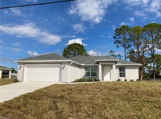 3214 43rd St SW, Lehigh Acres, FL 33976