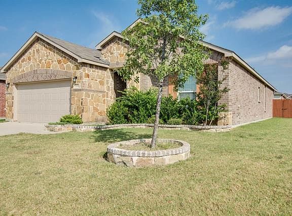2nd image of 2321 Lohani Ln