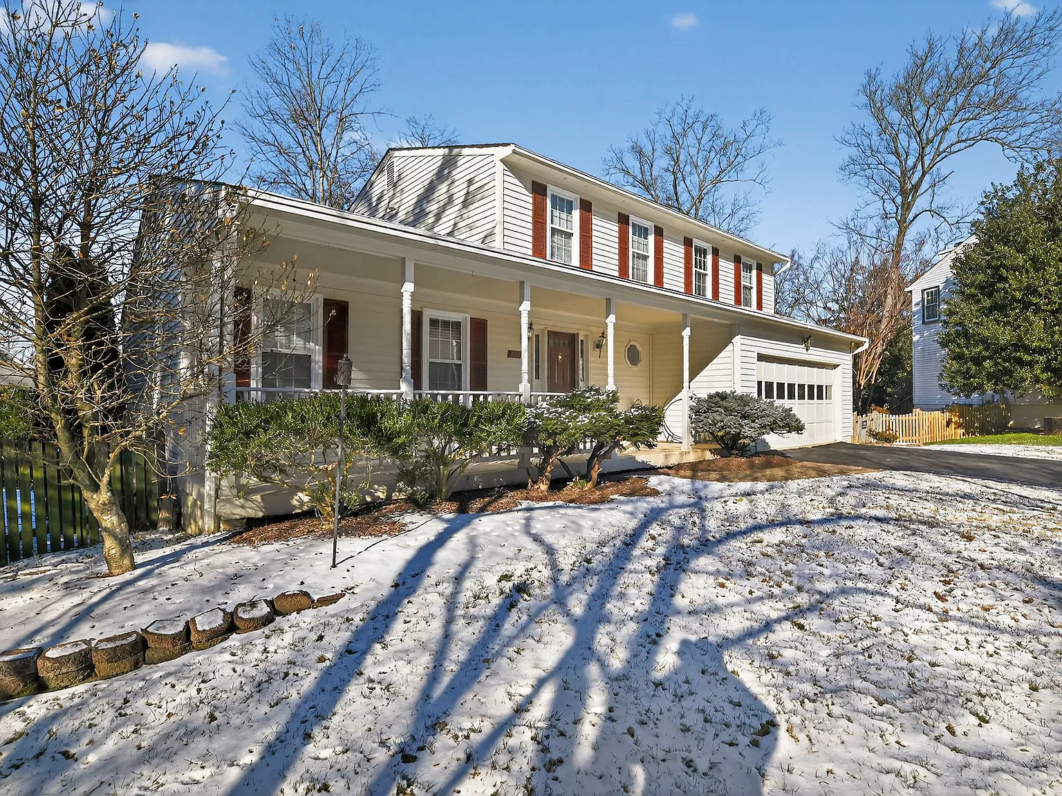 4 bed, 3404 sqft, $4,899 — Photo 2