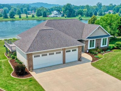 W4351 Lake DRIVE, Waldo, WI, 53093