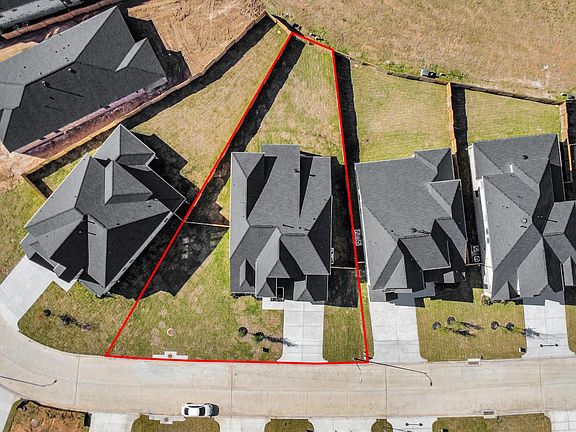 5th image of 3109 Skerne Spring Dr