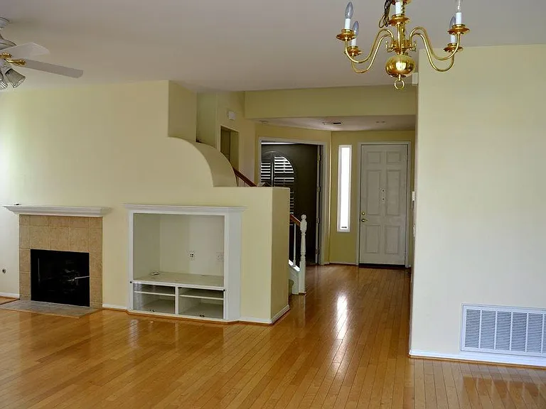 11542 Trailbrook Ln — Photo 6