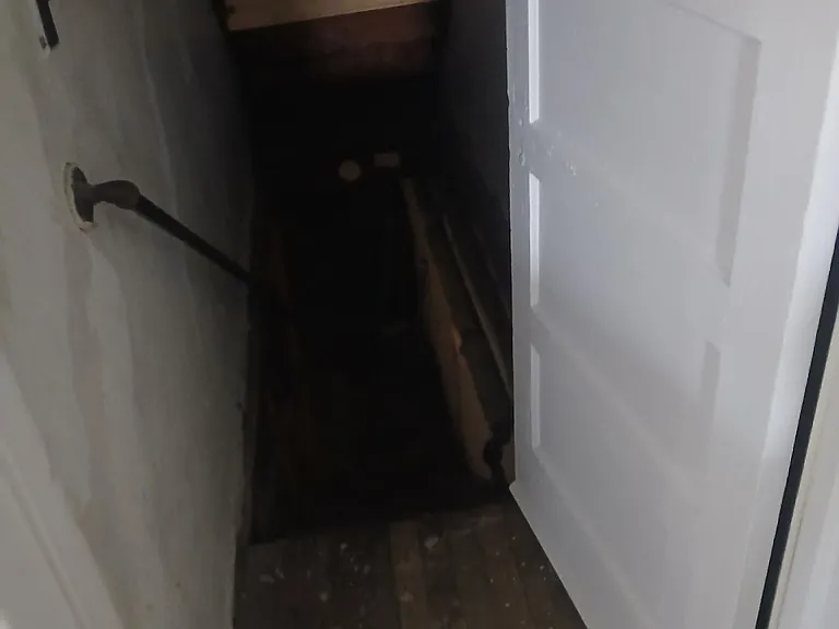 27-29 Tracy St #1 — Photo 5