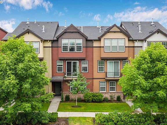 2nd image of 3410 SE Northwood Way