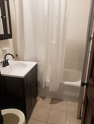 1st image of 28-15 42nd St #B3