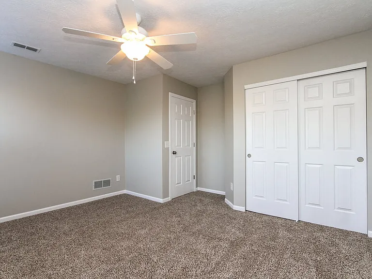 8339 Glen Highlands Dr — Photo 9