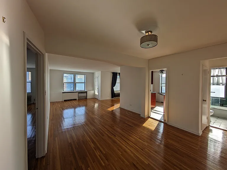 100-25 Queens Blvd #5-N — Photo 18