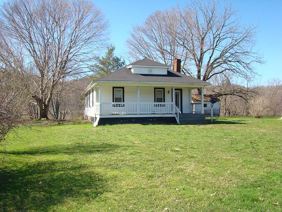 1st image of 375 Green Acre Ln