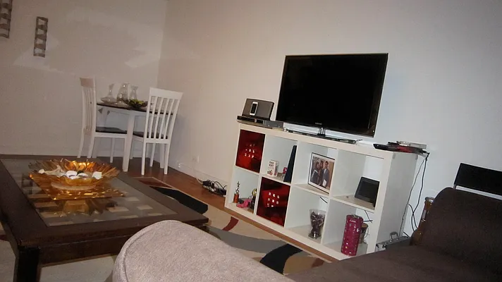Rented by Carol T. Marino, LREB | media 3
