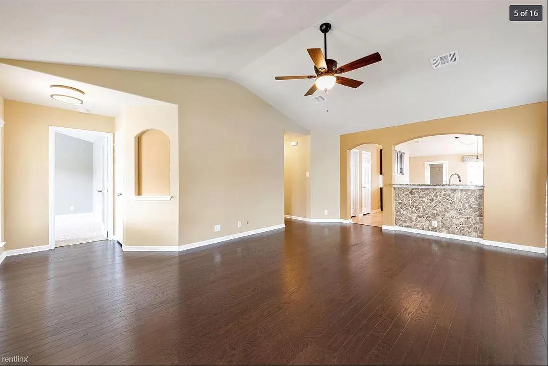 728 Niobrara River Dr — Photo 4