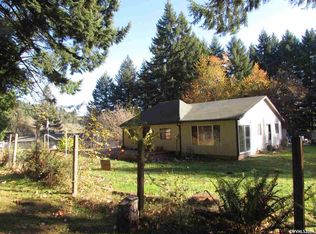 570 7th St, Falls City, OR 97344