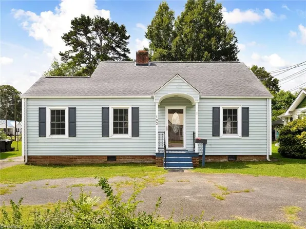 103 Oak Ave, Lexington, NC 27292