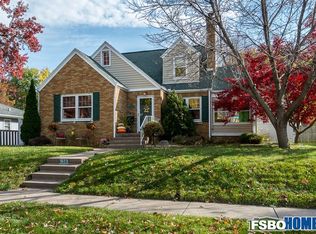 1623 Eastmere Dr, Davenport, IA
