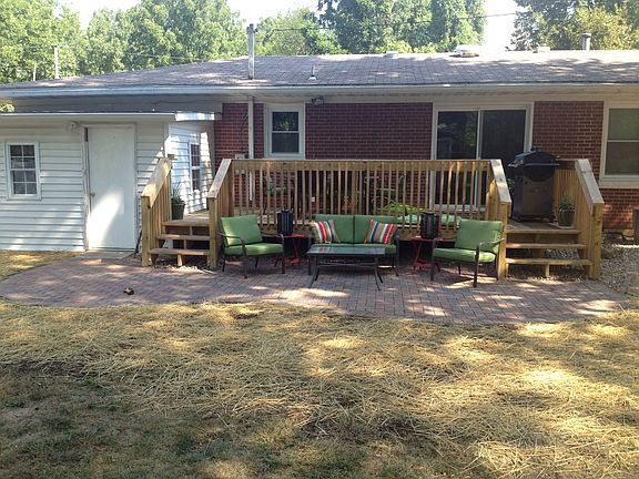 2nd image of 726 N Hilltop Dr