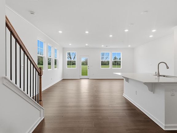 7th image of this home