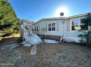 559 Market St NW, Shallotte, NC 28470