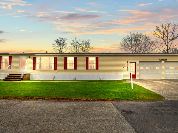 6 Ivy Drive, Norway, ME 04268