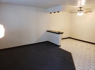 7136 26th St APT 2, Berwyn, IL 60402