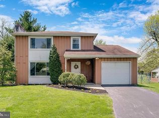 1806 Sterigere St, Norristown, PA 19403