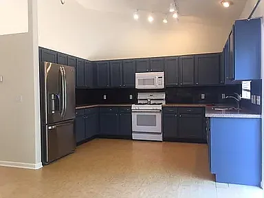 Redtop Ct — Photo 2