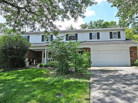 2nd image of 741 Woodfield Dr