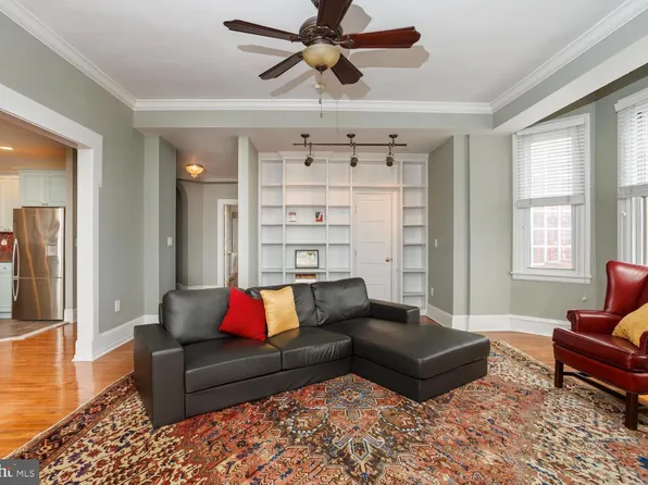 250 S 13th St APT 12D, Philadelphia, PA 19107