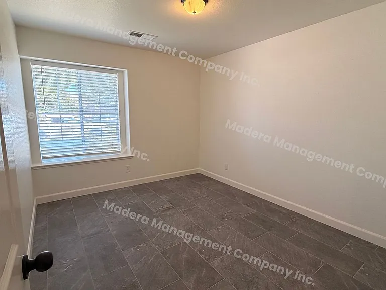 636 Macadamia Ave — Photo 23