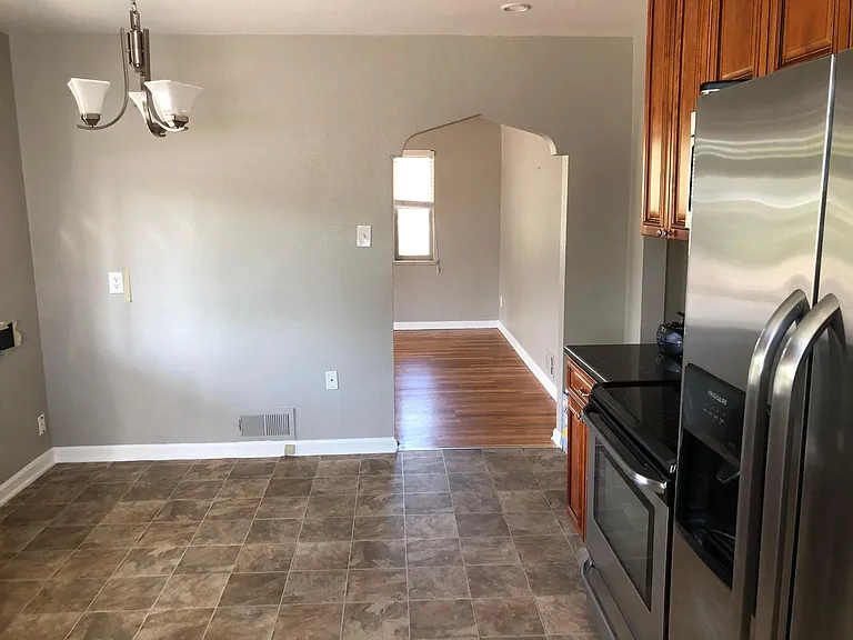 4940 Green Ct — Photo 4