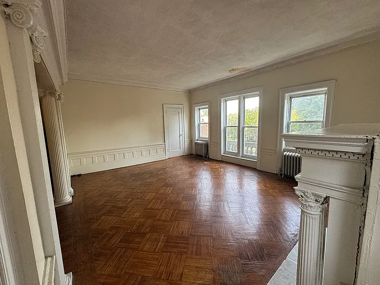 1270 President St #1 — Photo 3