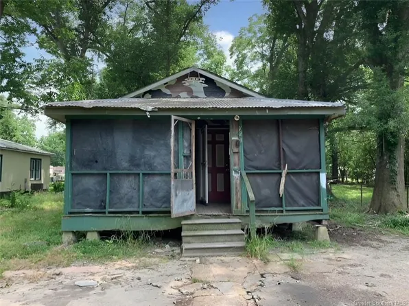 723 Sheridan St, Jennings, LA 70546