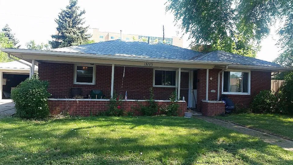 13285 E 13th Ave — Photo 2