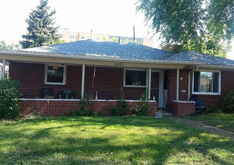 13285 E 13th Ave — Photo 2