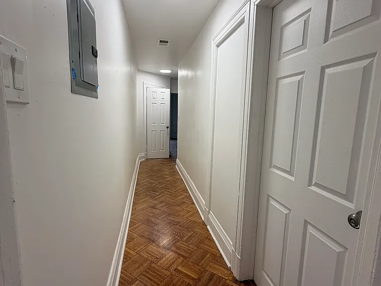 44-46 Farley Ave #2 — Photo 16