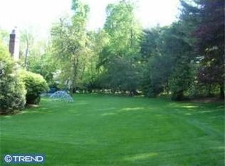 223 Hermitage Dr, Wayne, PA 19087