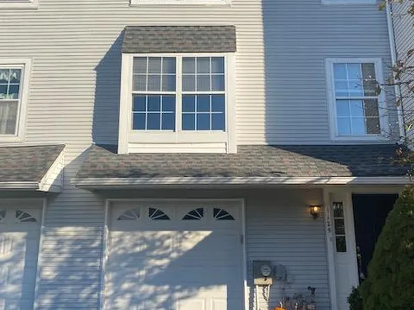 1125 Cathedral Ln, Norristown, PA 19403