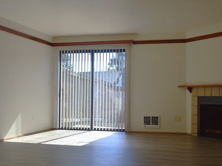 3722 Southcenter Blvd #10 — Photo 3