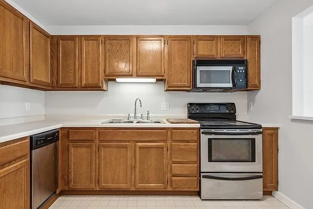 720 3rd Ave NE #306 — Photo 6