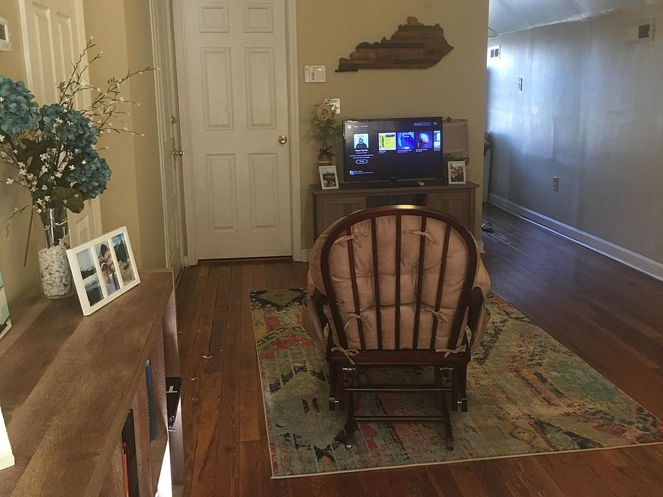 Living area pt 2