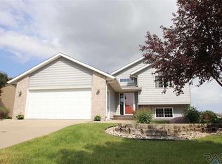 5100 S Arden Ave, Sioux Falls, SD 57108