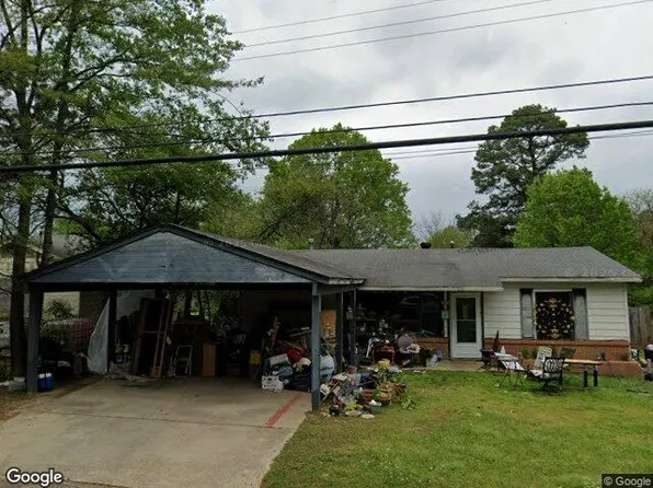 905 E 32nd St, Texarkana, AR 71854
