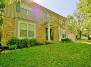 1223 Dunloe Rd, Ballwin, MO 63021