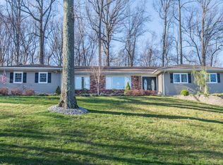 10 Cambridge Rd, Morris Plains, NJ 07950