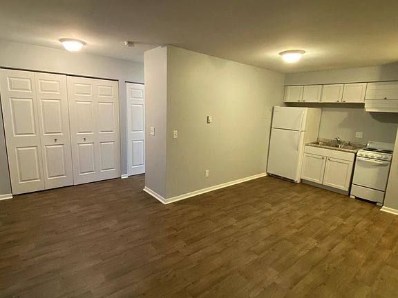 2nd image of 4620 S Martin Luther King Blvd