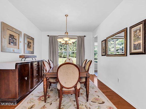 4th image of 3 Exeter Pass