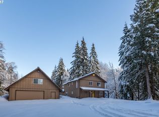 20540 E Lolo Pass Rd, Rhododendron, OR 97049