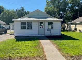 1309 N Howard St, Robinson, IL 62454
