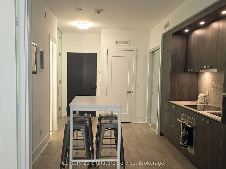 470 Front St W #1203 — Photo 4