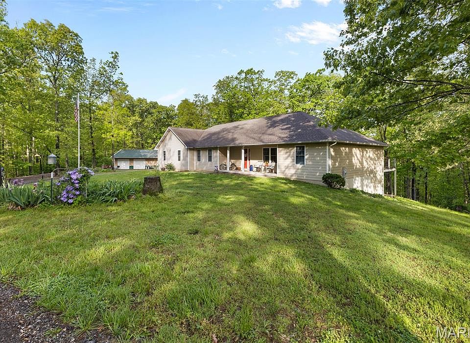 1st image of 102 Timber Ln