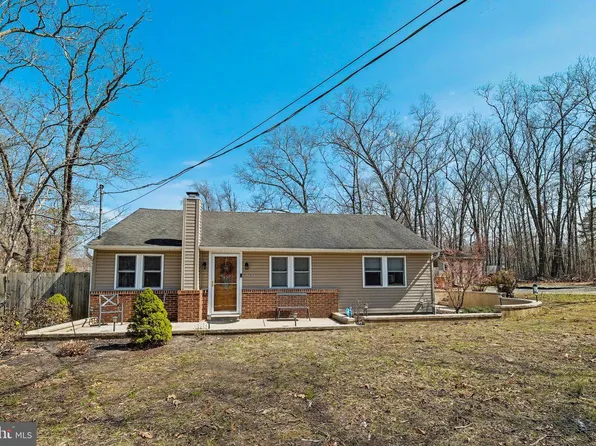 1434 10th Ave, Williamstown, NJ 08094