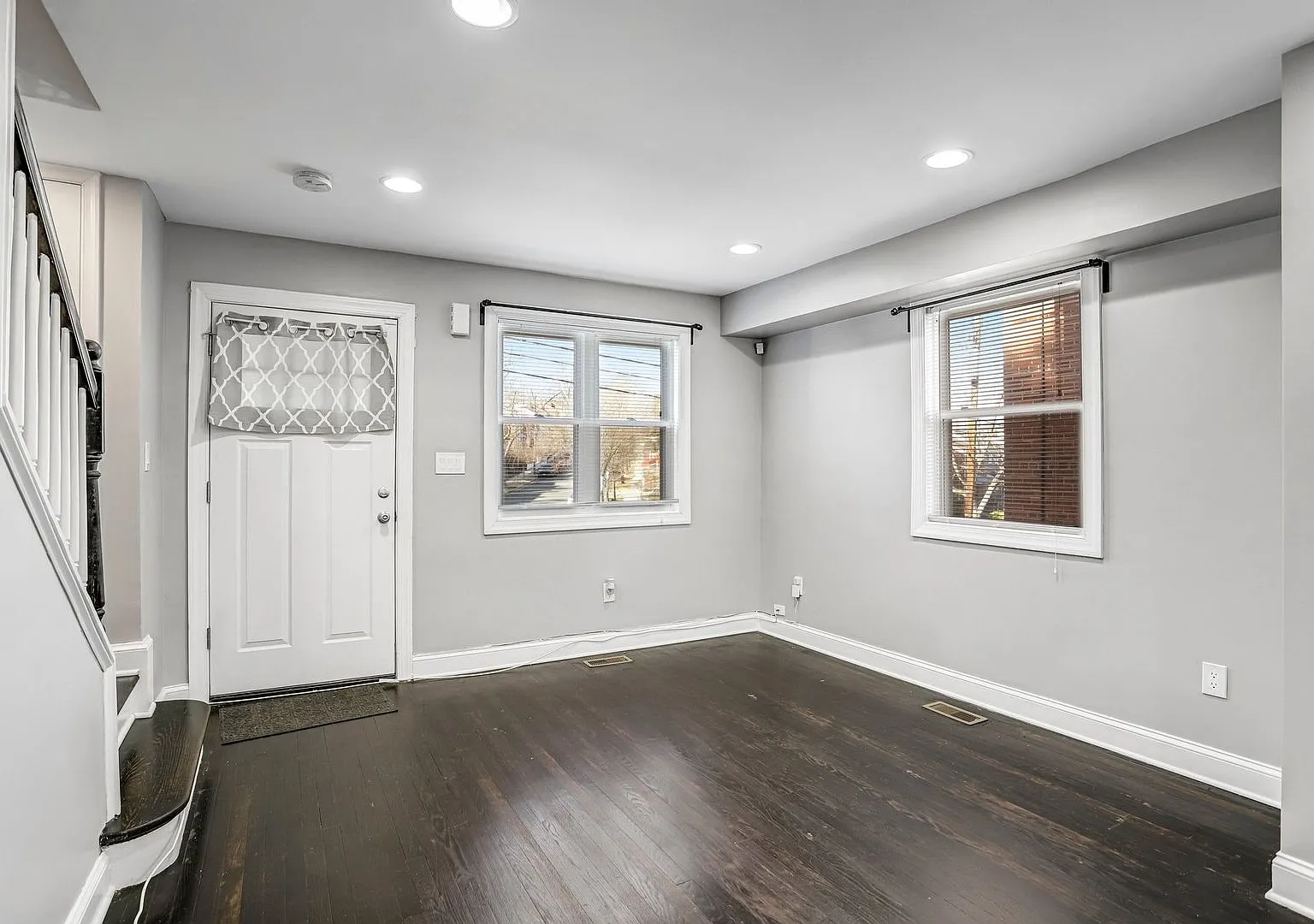Bright and Beautiful Benning Ridge Abode — Photo 3